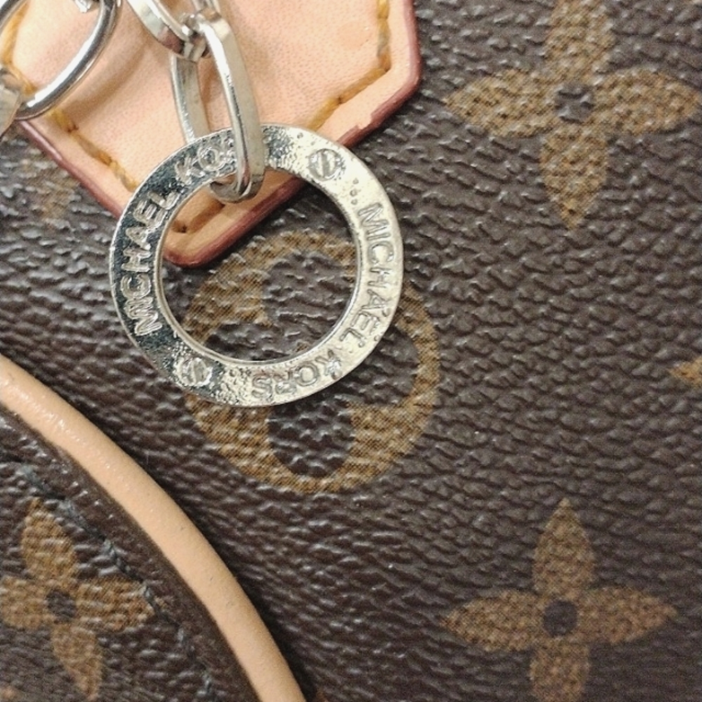 Michael Kors Charms Flower PURSE CHAIN 2 Black Enameled Fleur de Lis Flowers - Picture 9 of 9